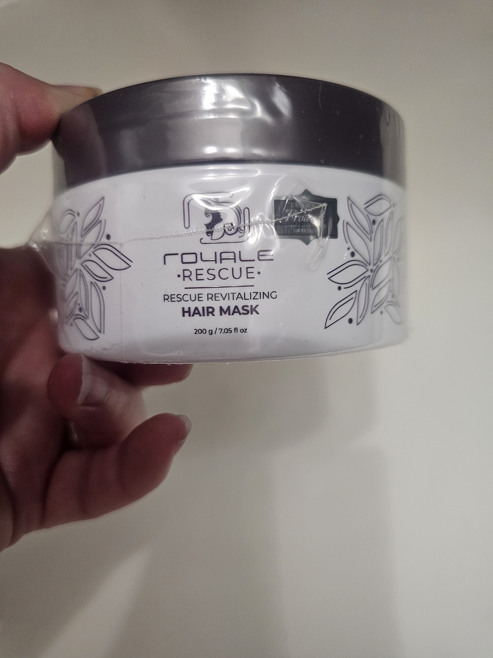 Revitalizing Hair Mask - White